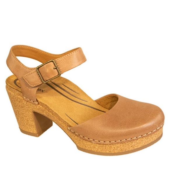 Aetrex Finley Leather Heel – Size 8.5 – Camel – New in Box - Picture 1 of 14